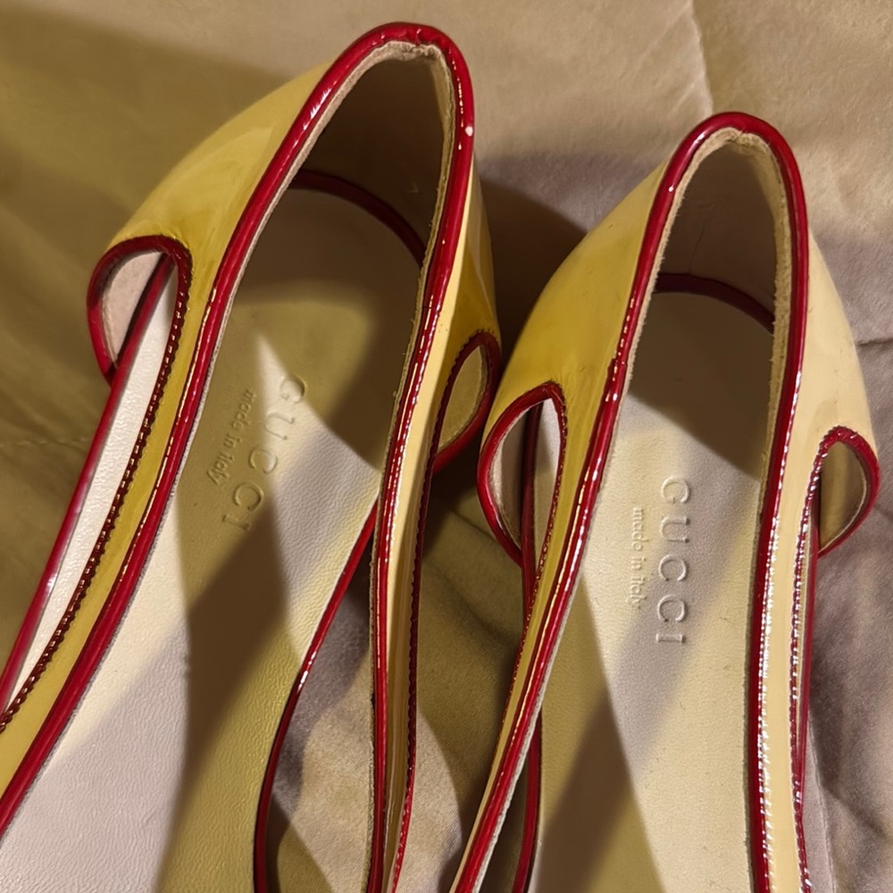 Women’s Gucci vintage heels patent flats new with little defects - Picture 2 of 9